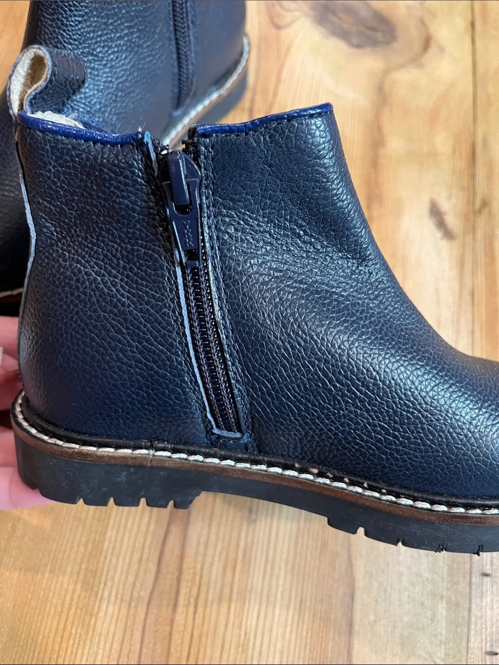 MINI BODEN 27 Navy Blue Leather Boots Side Zipper